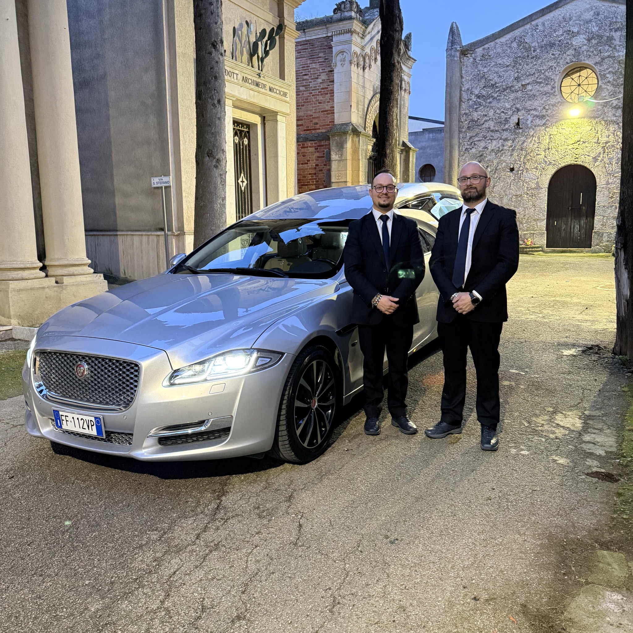 Giuseppe e Gaspare Di Rosa - Agenzia Funebre Fratelli Di Rosa